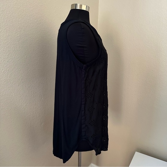 Johnny Was Black Silk Eyelet Sleeveless Embroidery Tank Top Blouse Size S - Picture 4 of 11